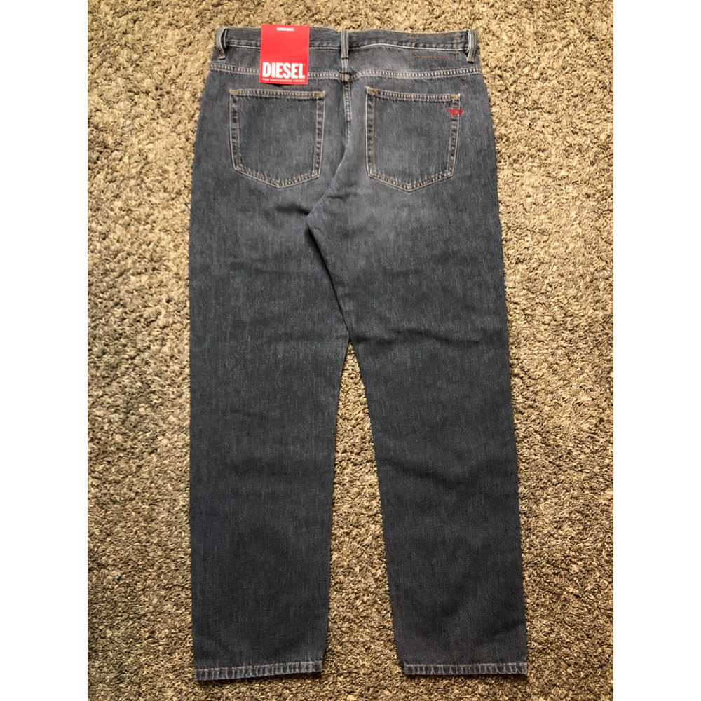 Diesel 2020 D-Viker Jeans Mens 36 Gray Straight Leg Button Fly Denim Pants 09B84 - Picture 2 of 3